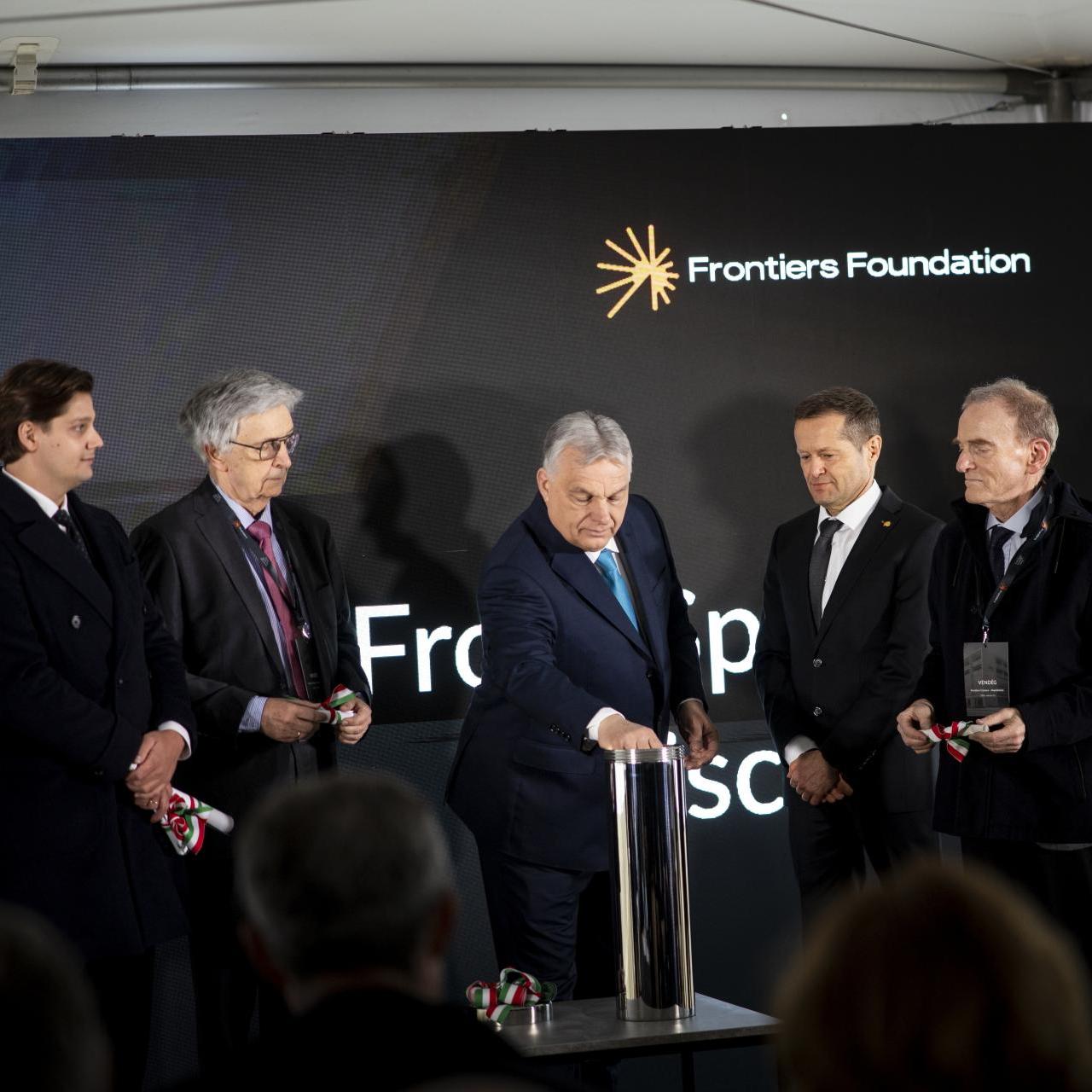 Galéria bélyegkép: 1