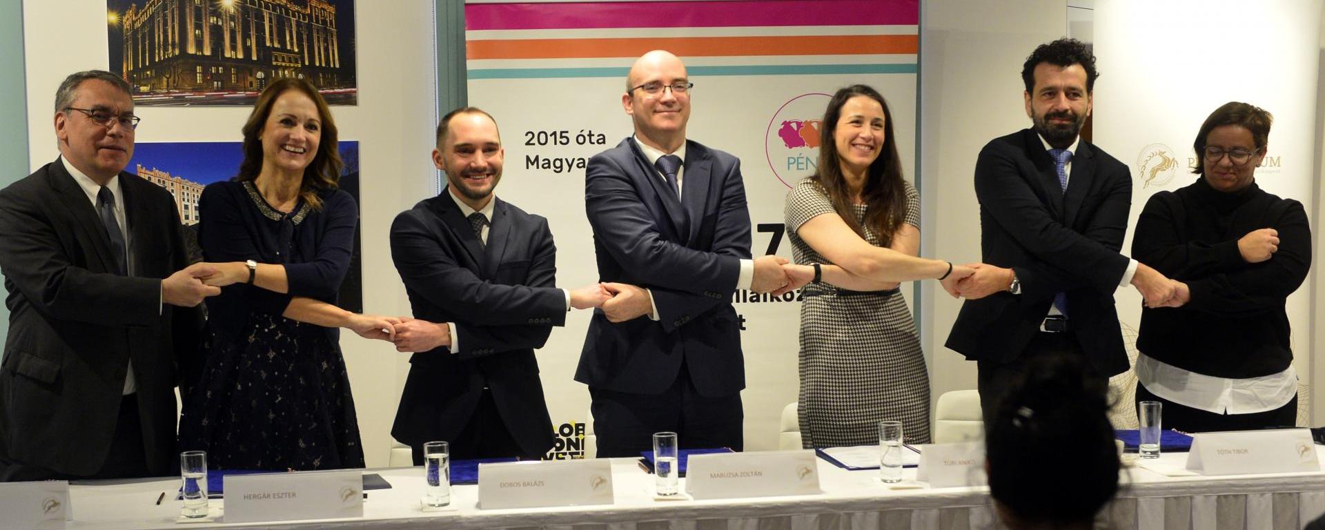 Pénz7 aláírás, 2022. november 25.