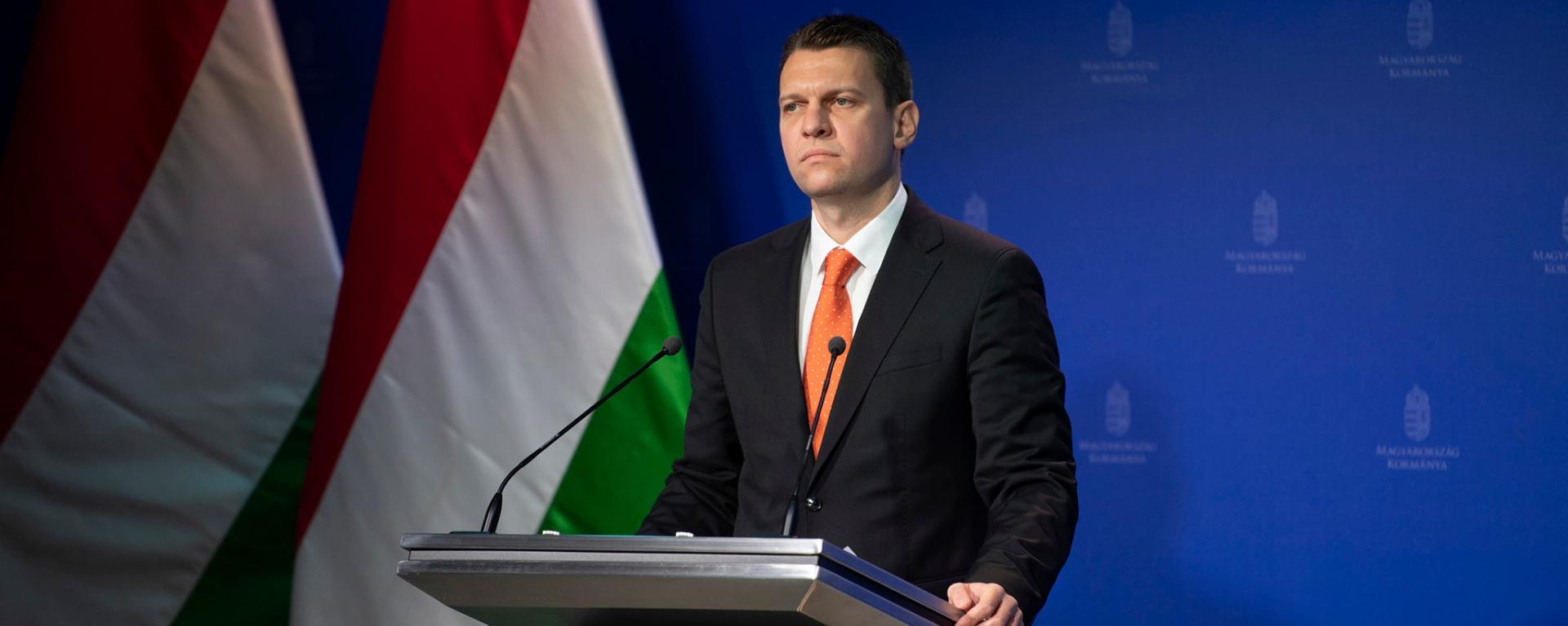 Menczer Tamás-Bakondi György2