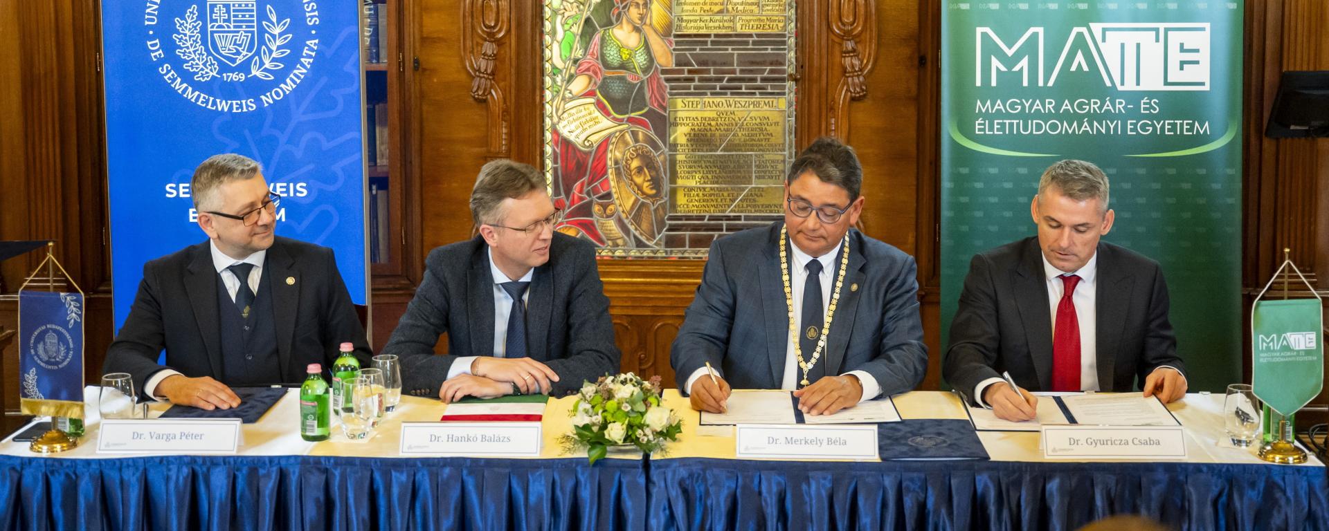Együttműködési megállapodást írt alá a Semmelweis Egyetem és a Magyar Agrár- és Élettudományi Egyetem