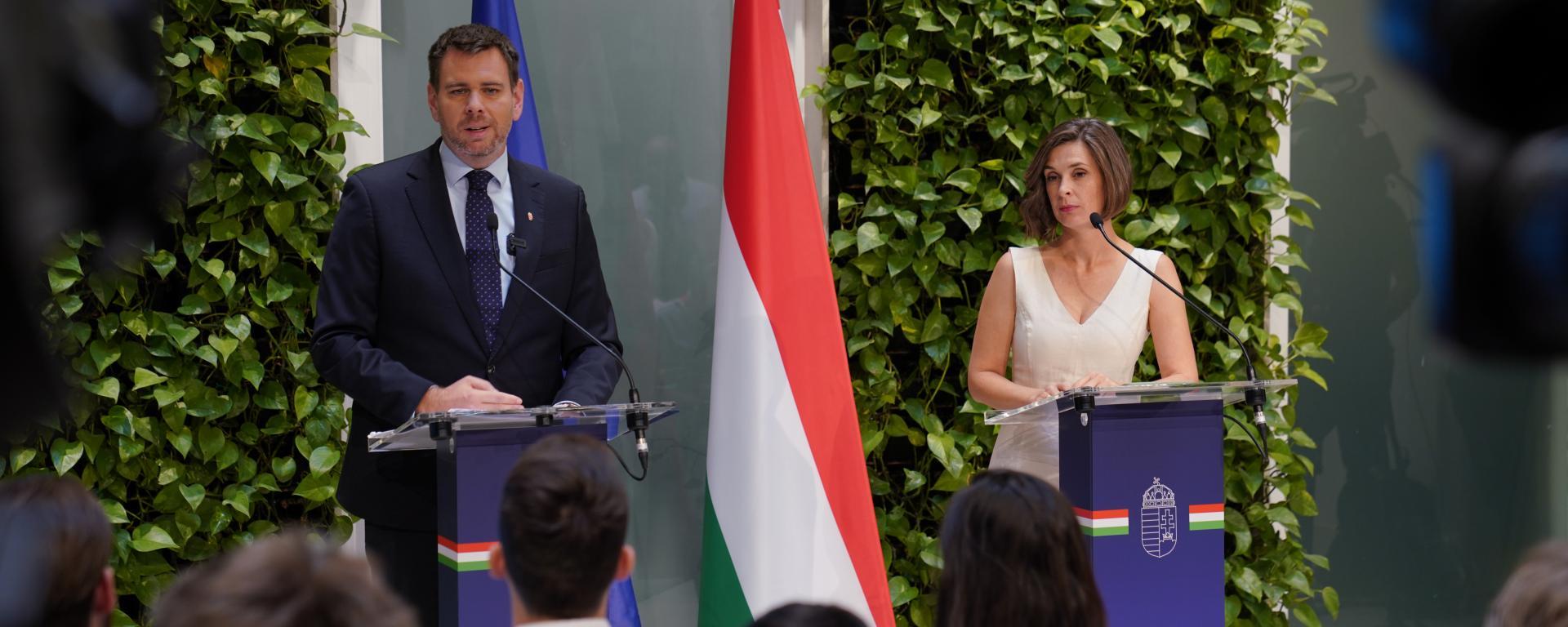 Vitézy Dávid, Szondi Vanda 2026. 08. 14.