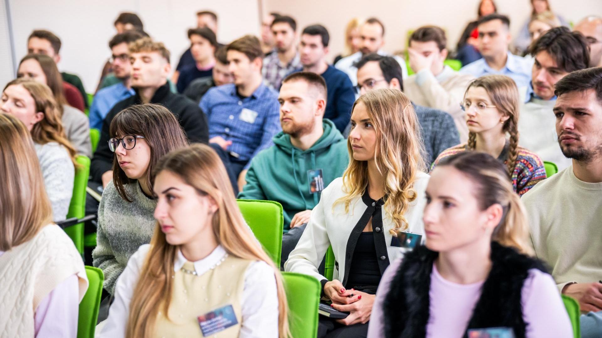 Elindult a jelentkezés a Magyar Közigazgatási Ösztöndíjprogramba