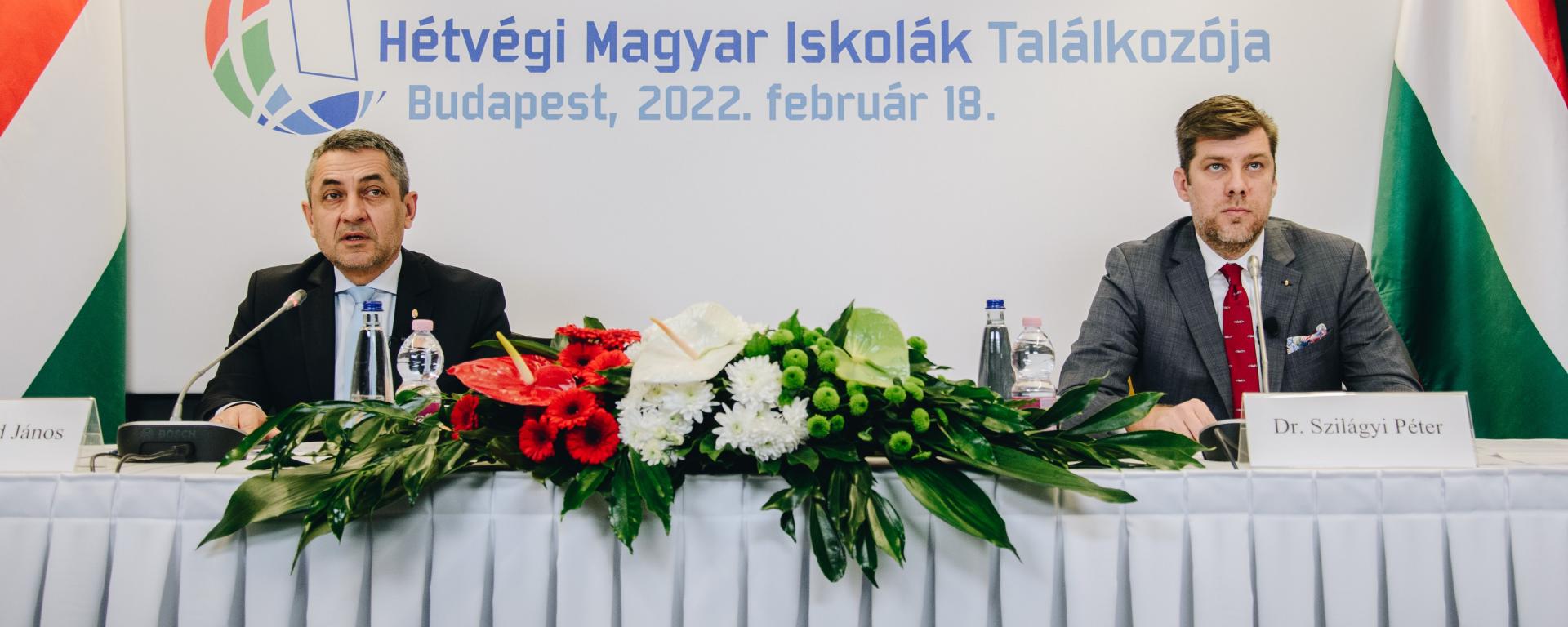 A biztos nemzetpolitika alapja az erős Magyarország