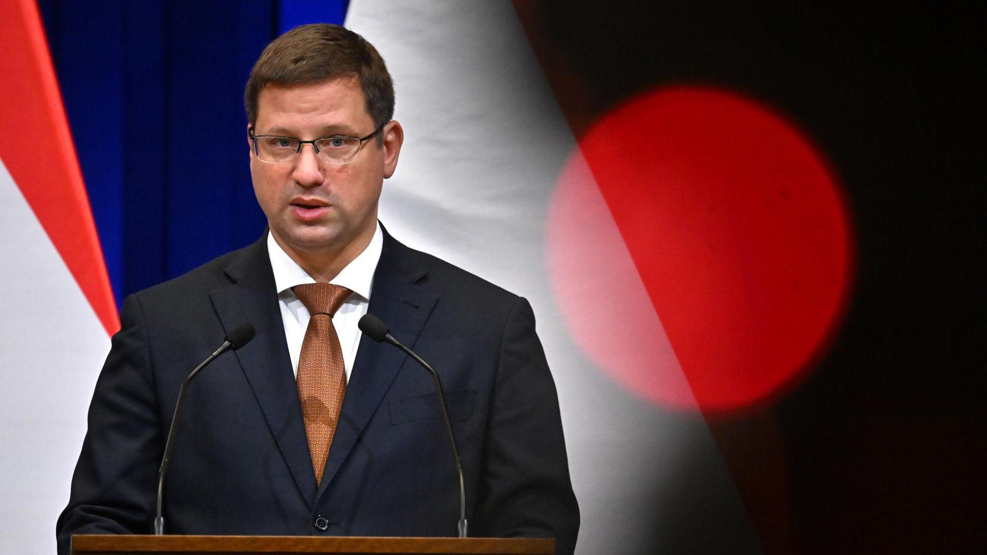 Mentelmi ügyek: megúszhatja a felelősségre vonást egy antifa terrorista?