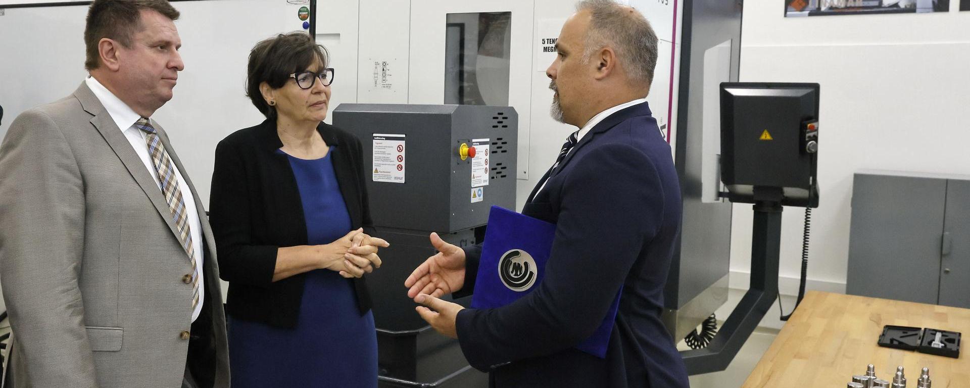 Tovább fejlesztik a Légi és Gépipari Képzőközpontot Békéscsabán