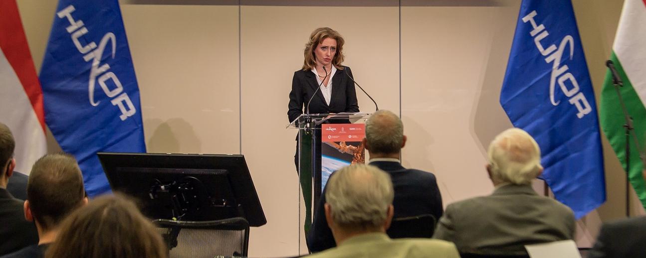 Ferencz Orsolya-HUNOR3