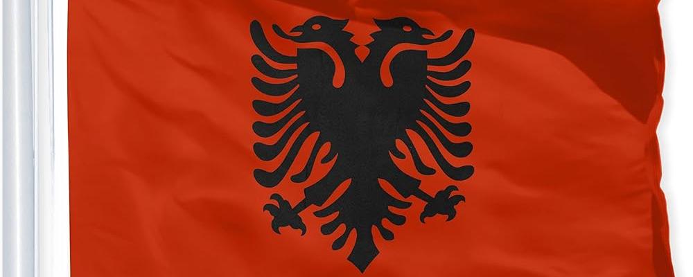 albánzászló2