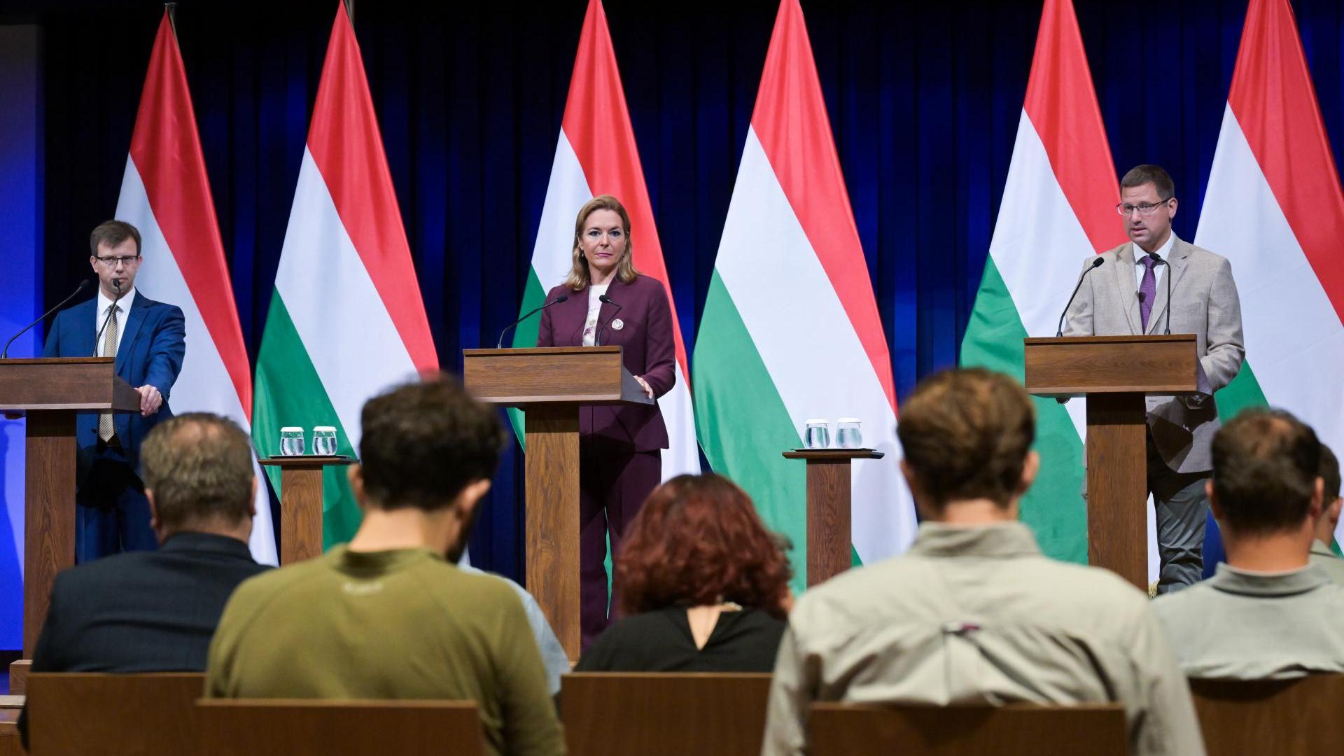 Tűrhetetlen a kormánnyal szembeni rágalomhadjárat