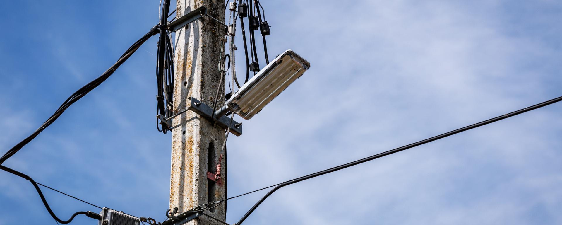 Utcai lámpa, közvilágítás