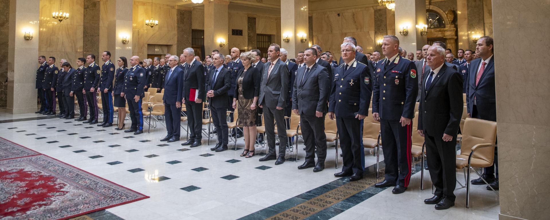 Elismerések nemzeti ünnepünk alkalmából - fejléckép