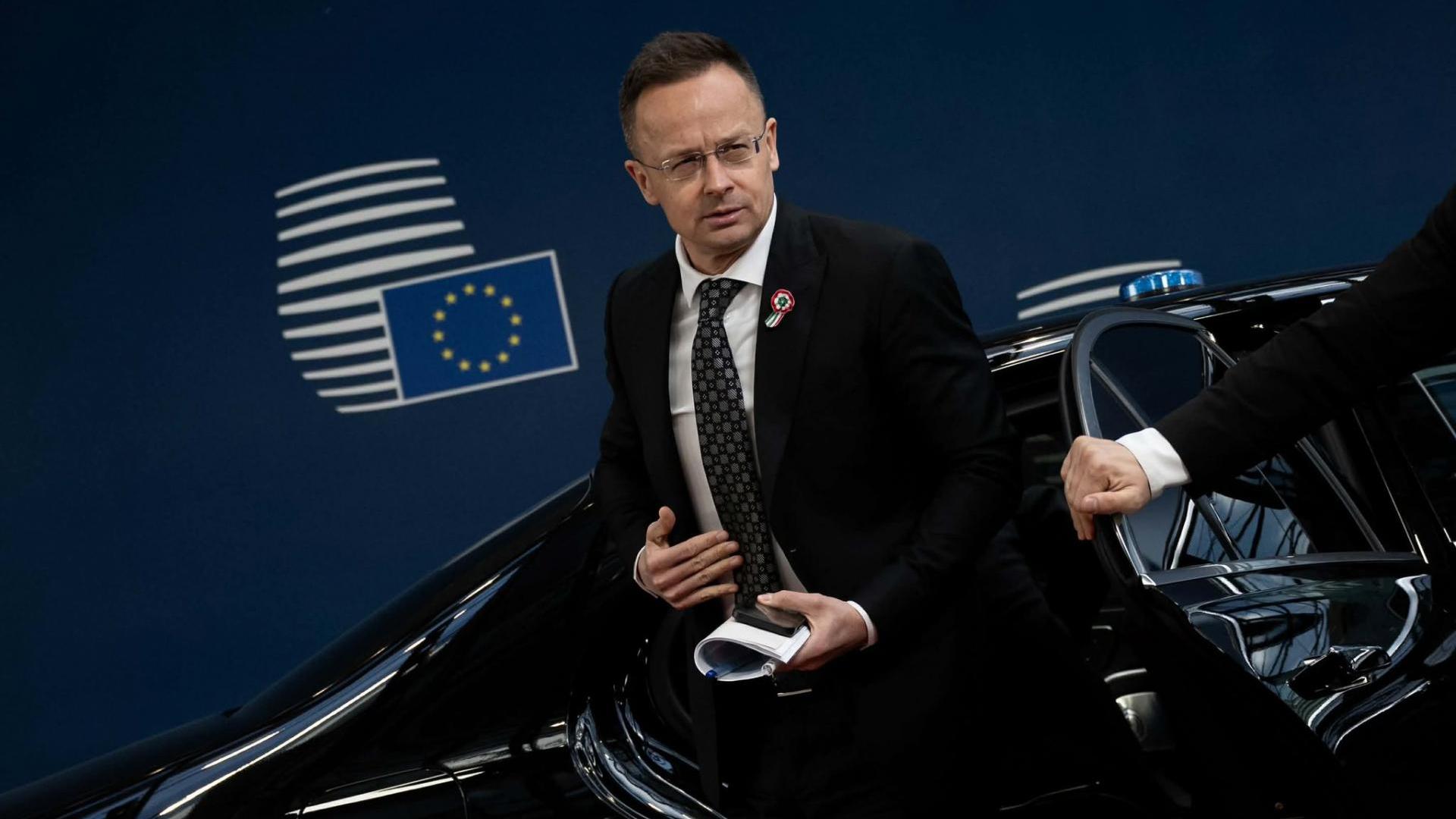 Magyarország és Szlovákia új benzin- és dízelvezetéket épít