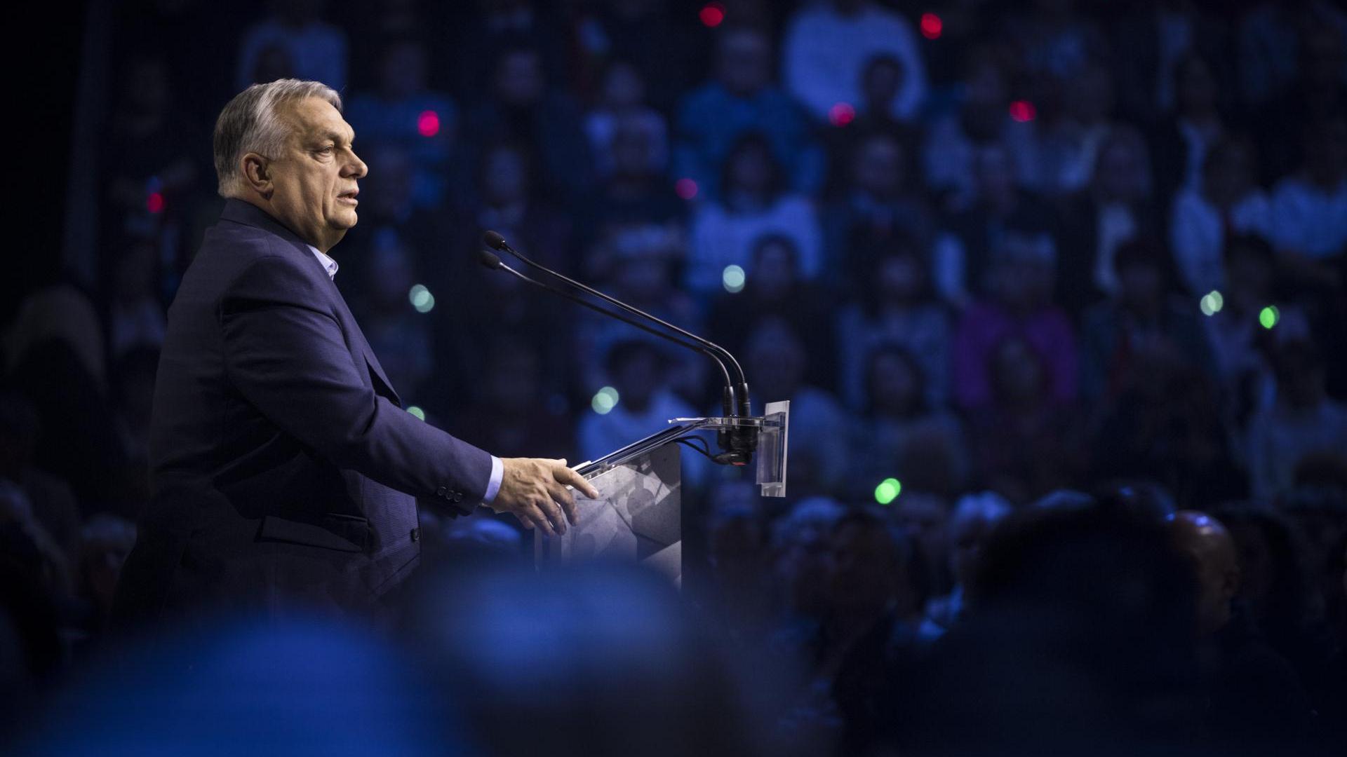 A mi nemzedékünknek az a dolga, hogy kívül tartsa Magyarországot a háborún