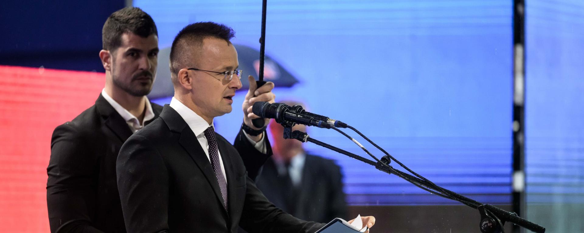 Szijjártó Péter: történelmi ellenségeskedés helyett immár történelmi barátság van Magyarország és Szerbia között2