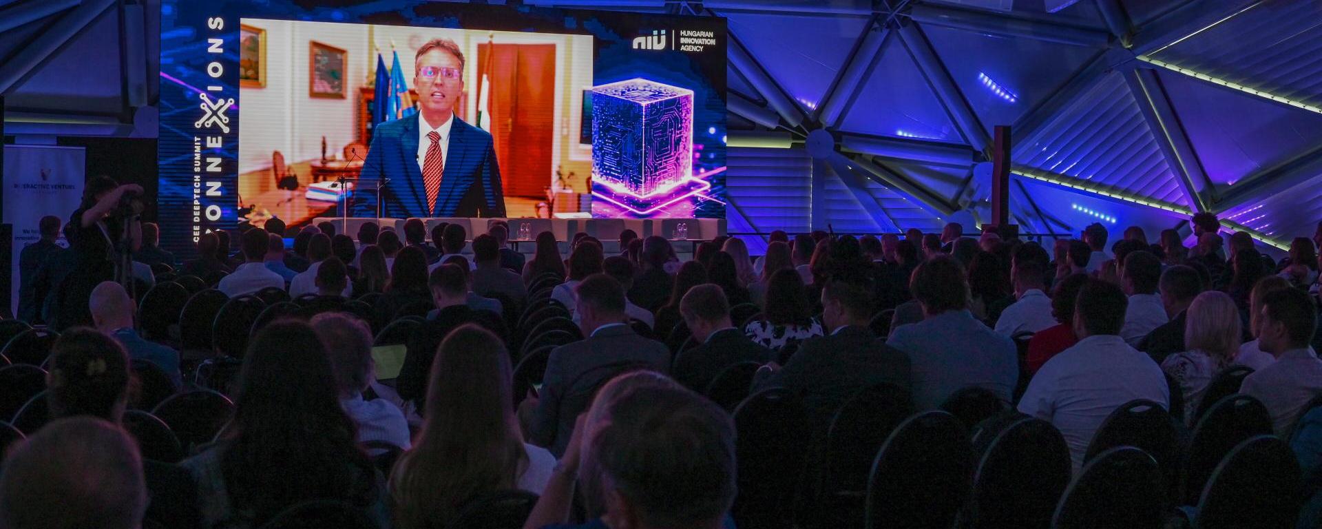 Hankó Balázs: cél, hogy régiónk Európa új Szilícium-völgyévé váljon