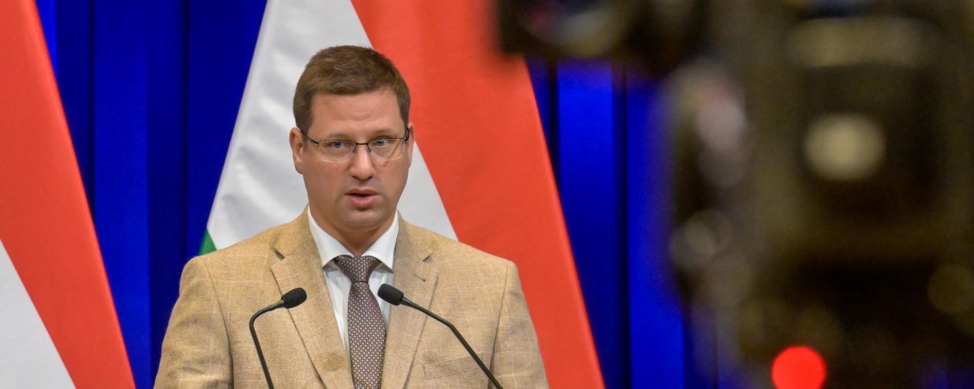 A kormány döntött a 14. havi nyugdíj bevezetéséről