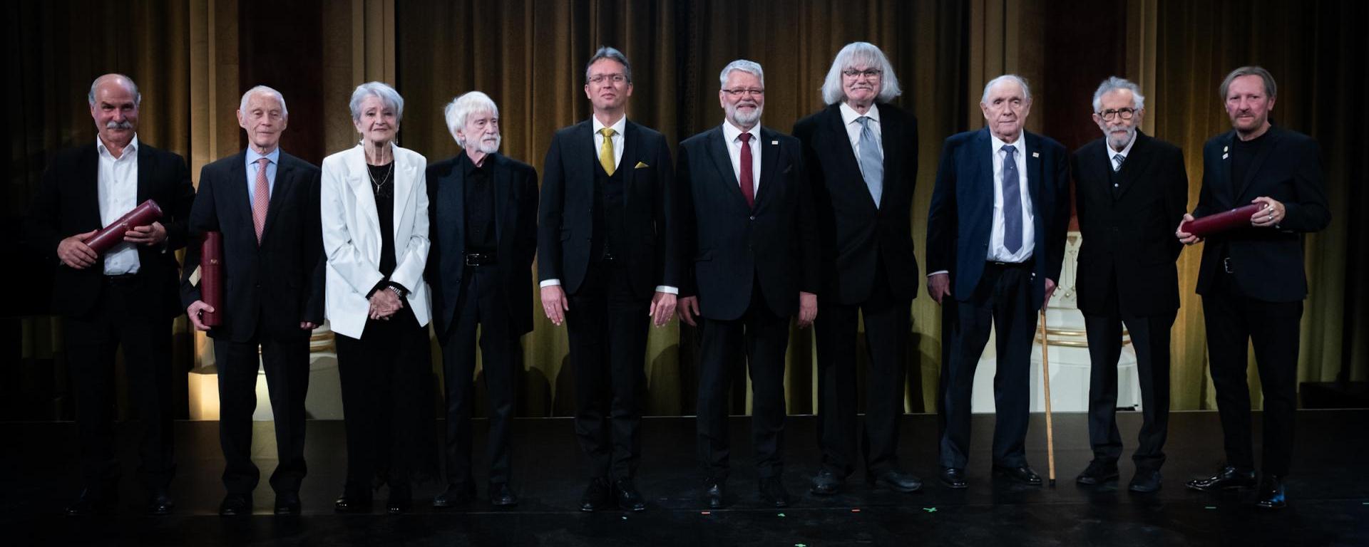 Nyolc alkotót választottak idén a nemzet művészének