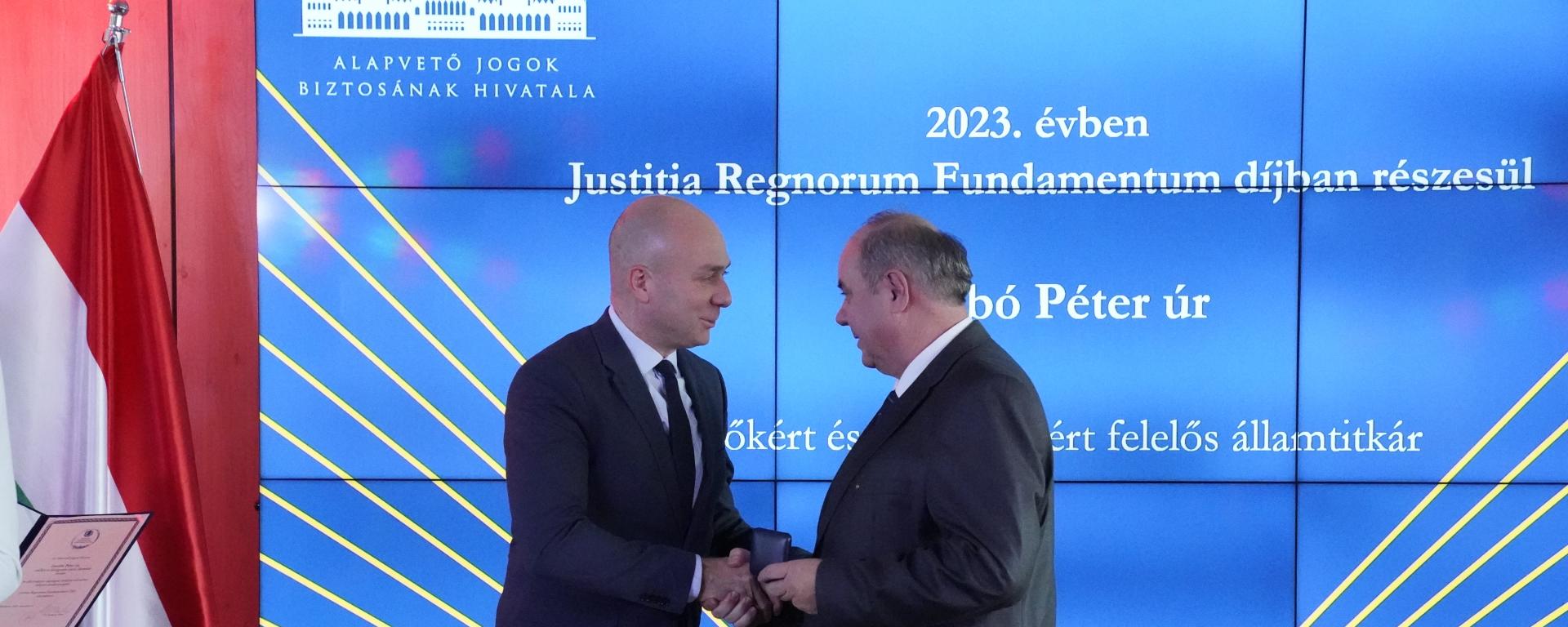 Zambó, Justitia Regnorum Fundamentum 