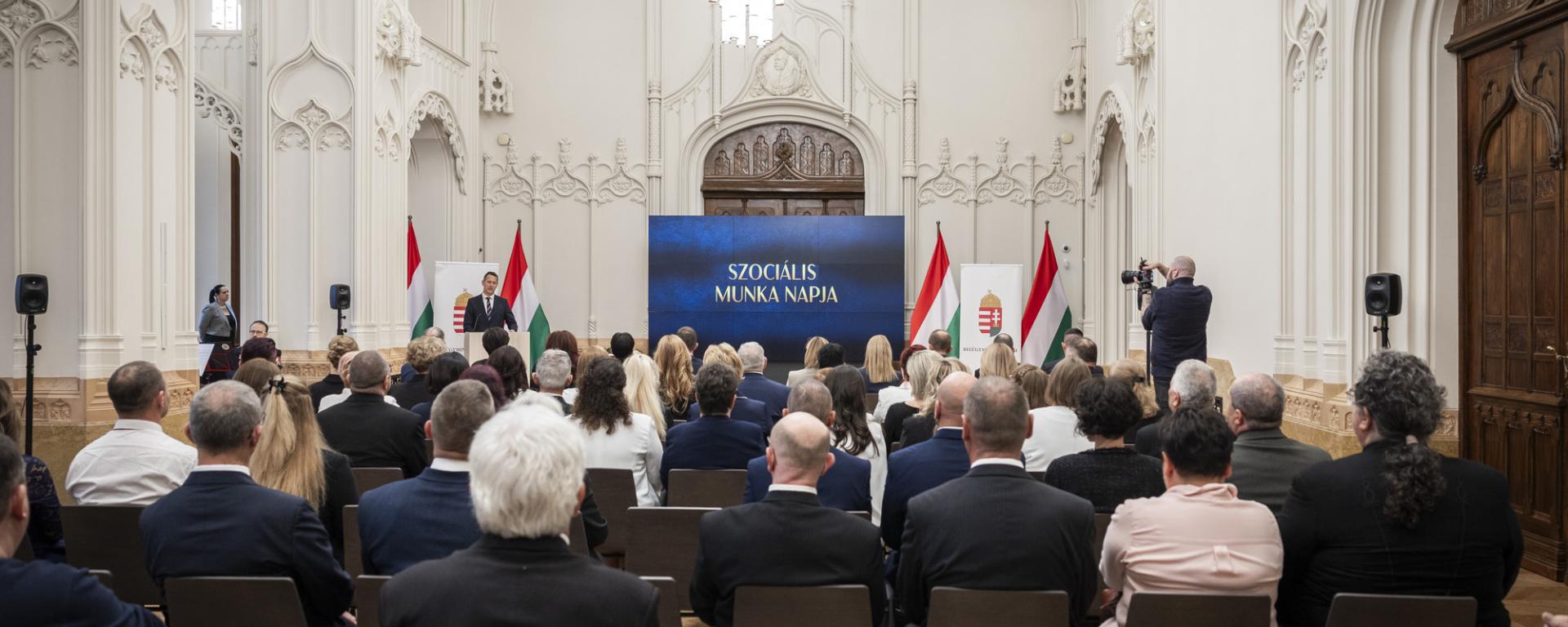 szocialis munka napja