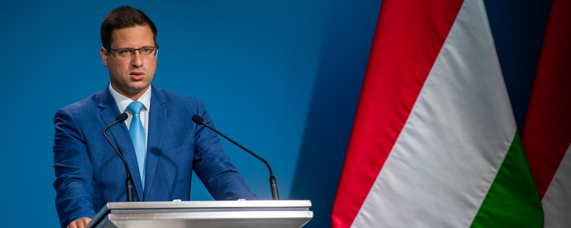 mindegyik vakcina biztonságos