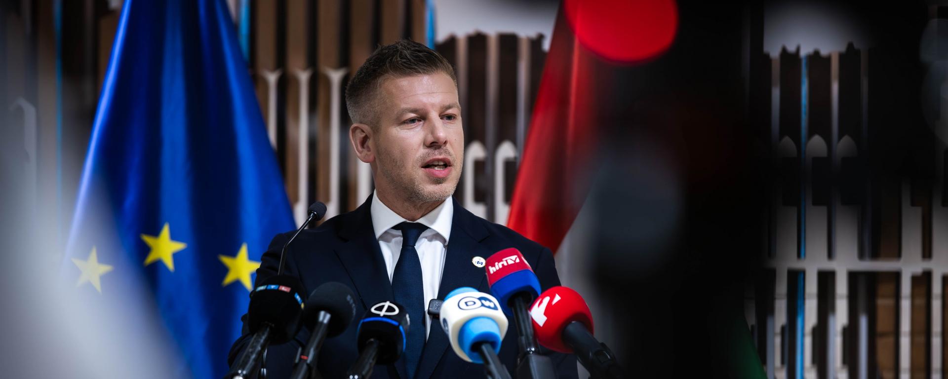 Magyar Péter sajtótájékoztatója Brüsszelben