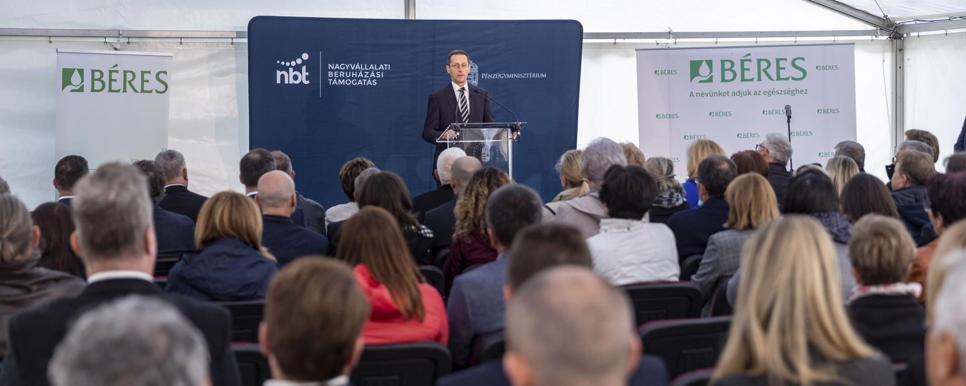 Béres Gyógyszergyár Zrt., Szolnok, 2021. október 12.