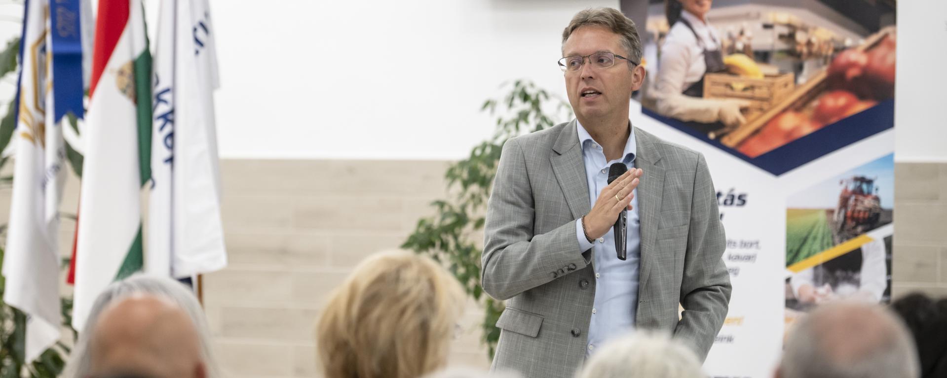 Hankó Balázs: Európa és a világ egyik vezető szakképzése a magyar