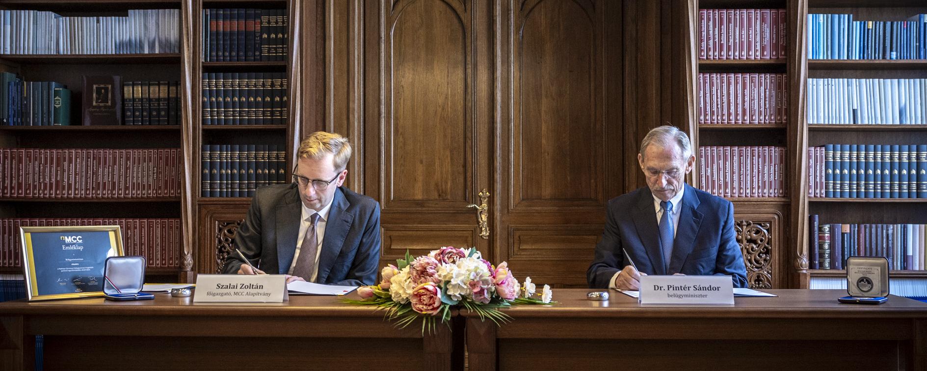 együttműködési megállapodás