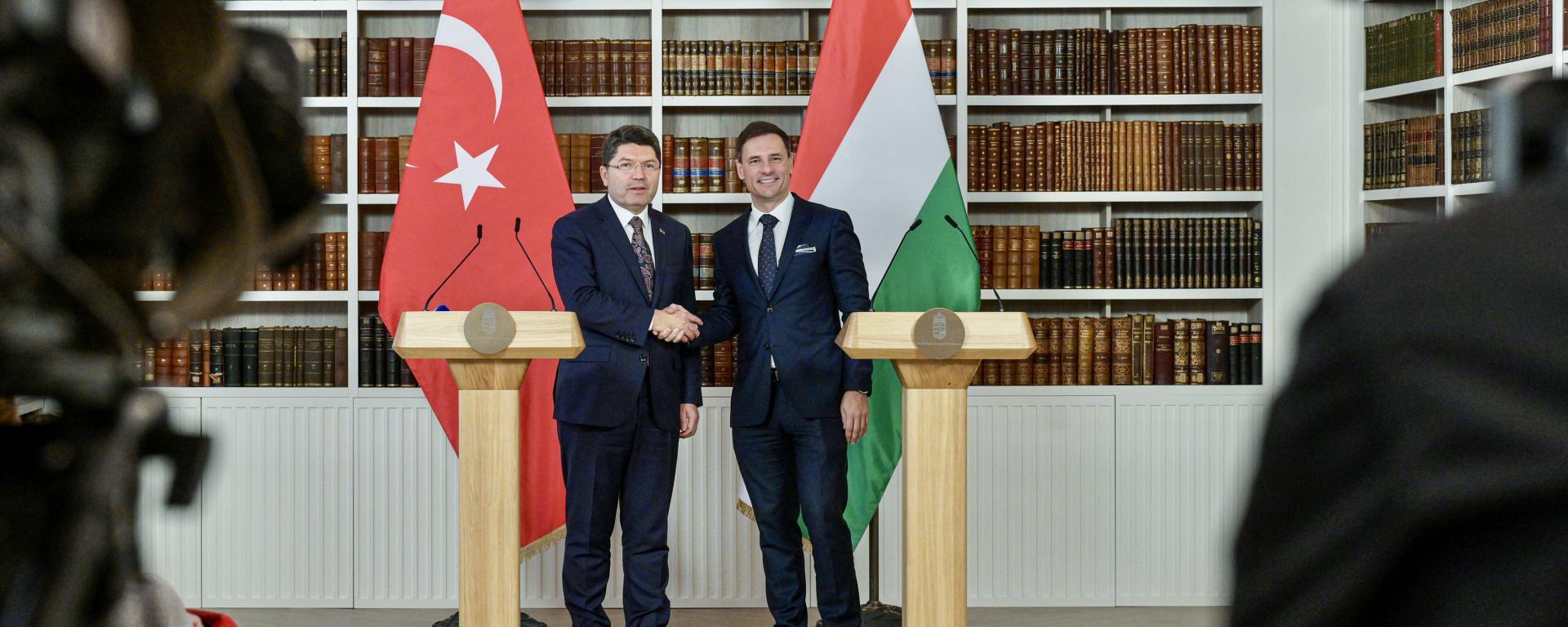 Együttműködési megállapodás