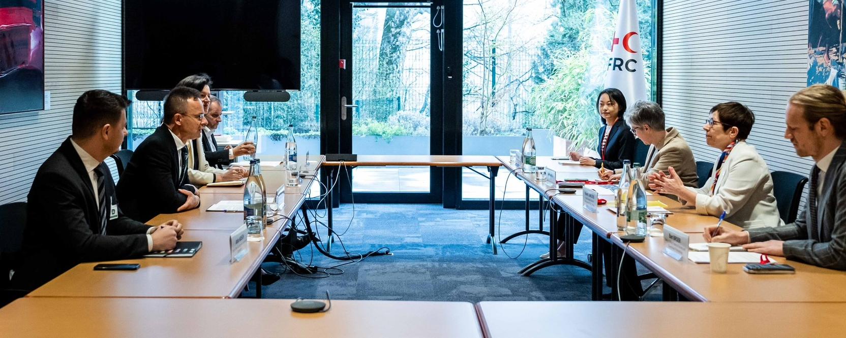 Szijjártó Péter: az IFRC és a WHO budapesti központját is bővítik2