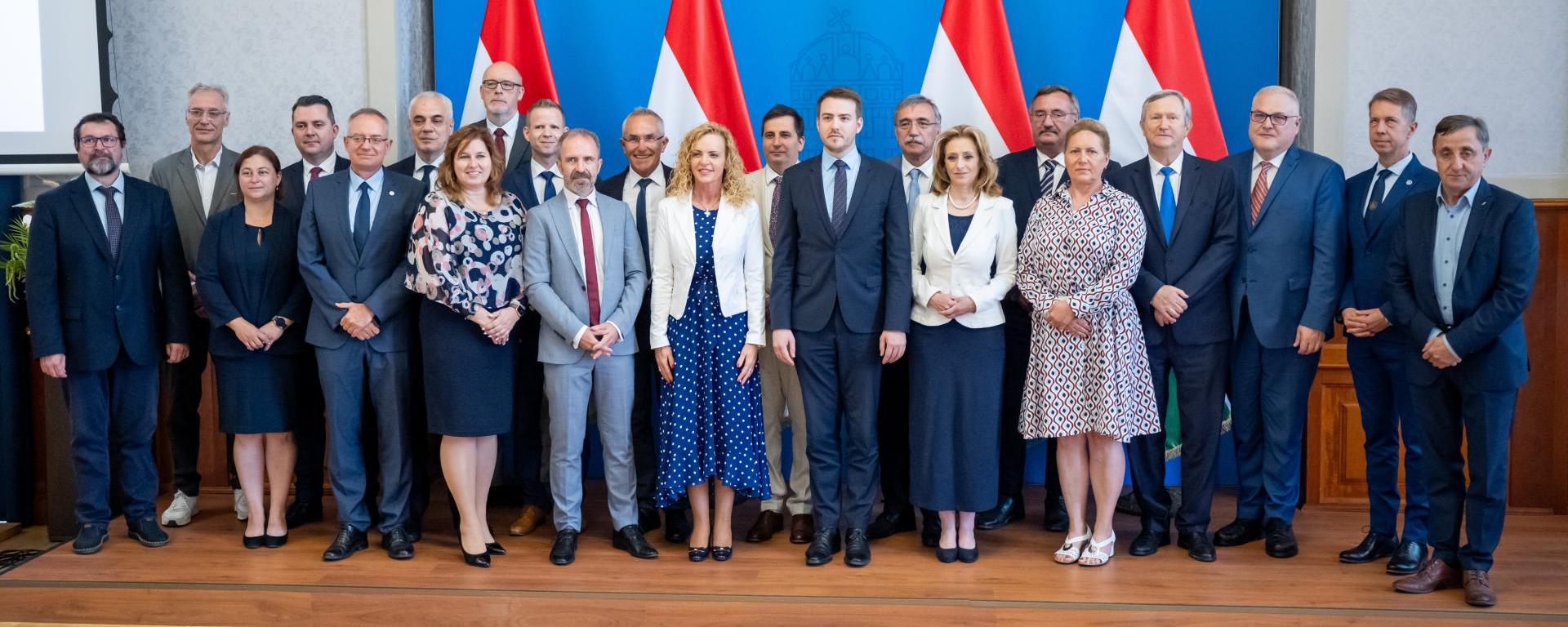 Ferencz Orsolya: tovább dolgozunk a magyar űrkutatás és űrtevékenység felvirágoztatásán