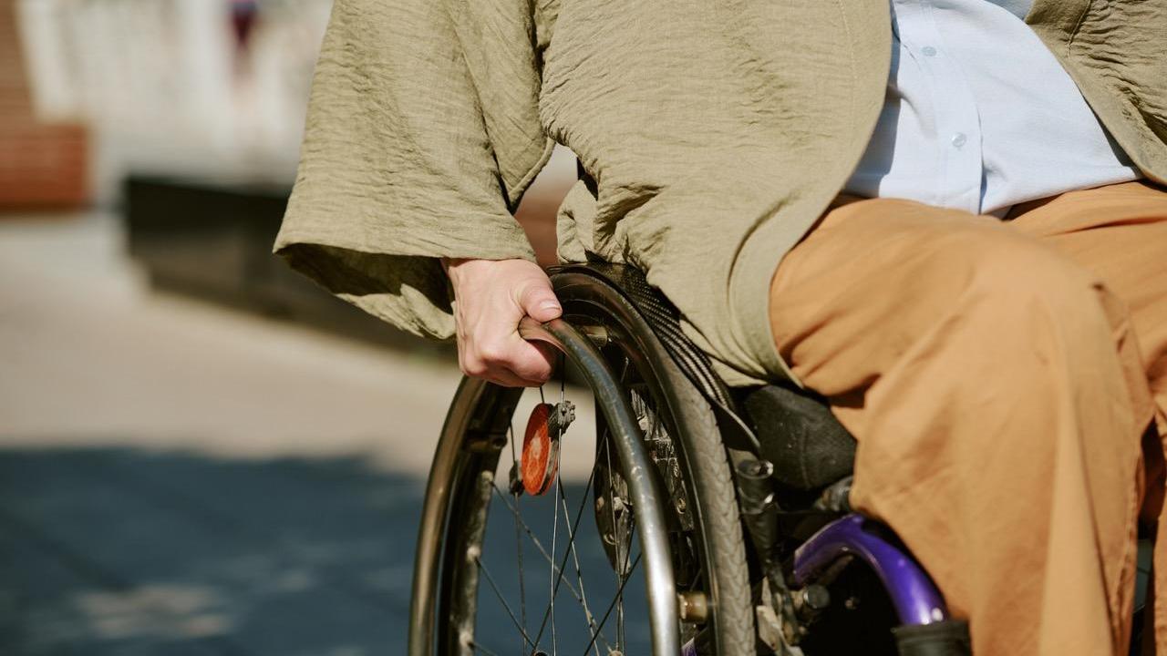 9,3 milliárd forintos program indul a fogyatékossággal élők megsegítésére