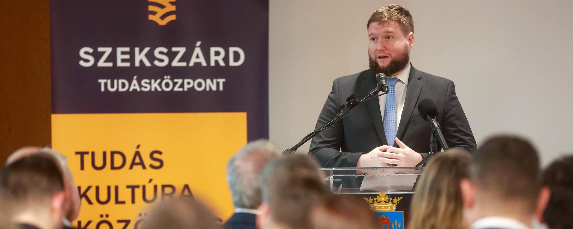 folyamatosan megújulnak az állami levéltárak