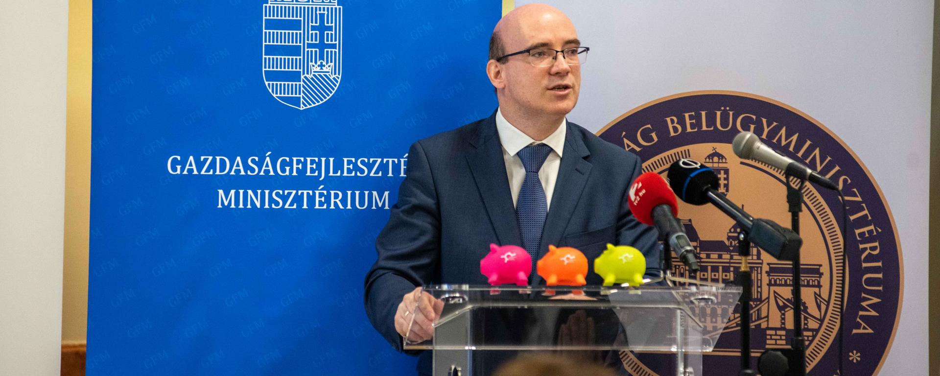 Pénzügyi és vállalkozói témahét az iskolákban - fejléc