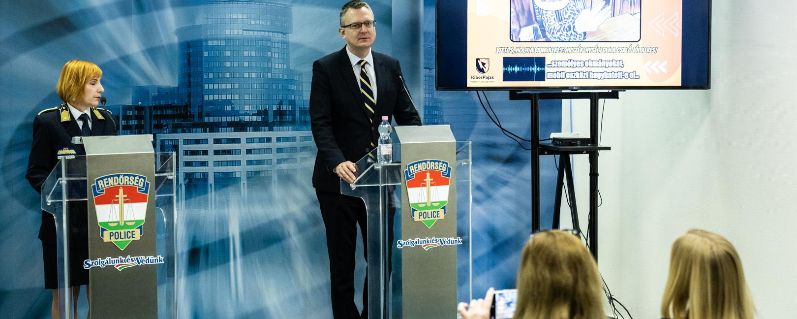 Soha, semmilyen körülmények között ne adjuk ki ismeretleneknek banki adatainkat!