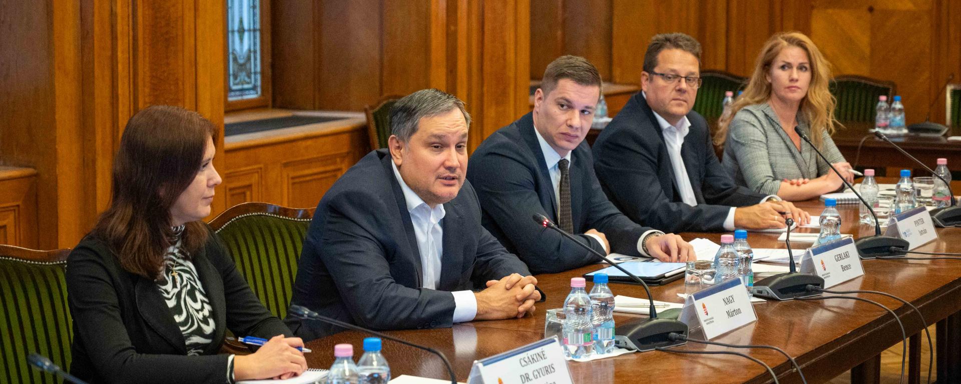 nagy, nm, márton, beszállítók