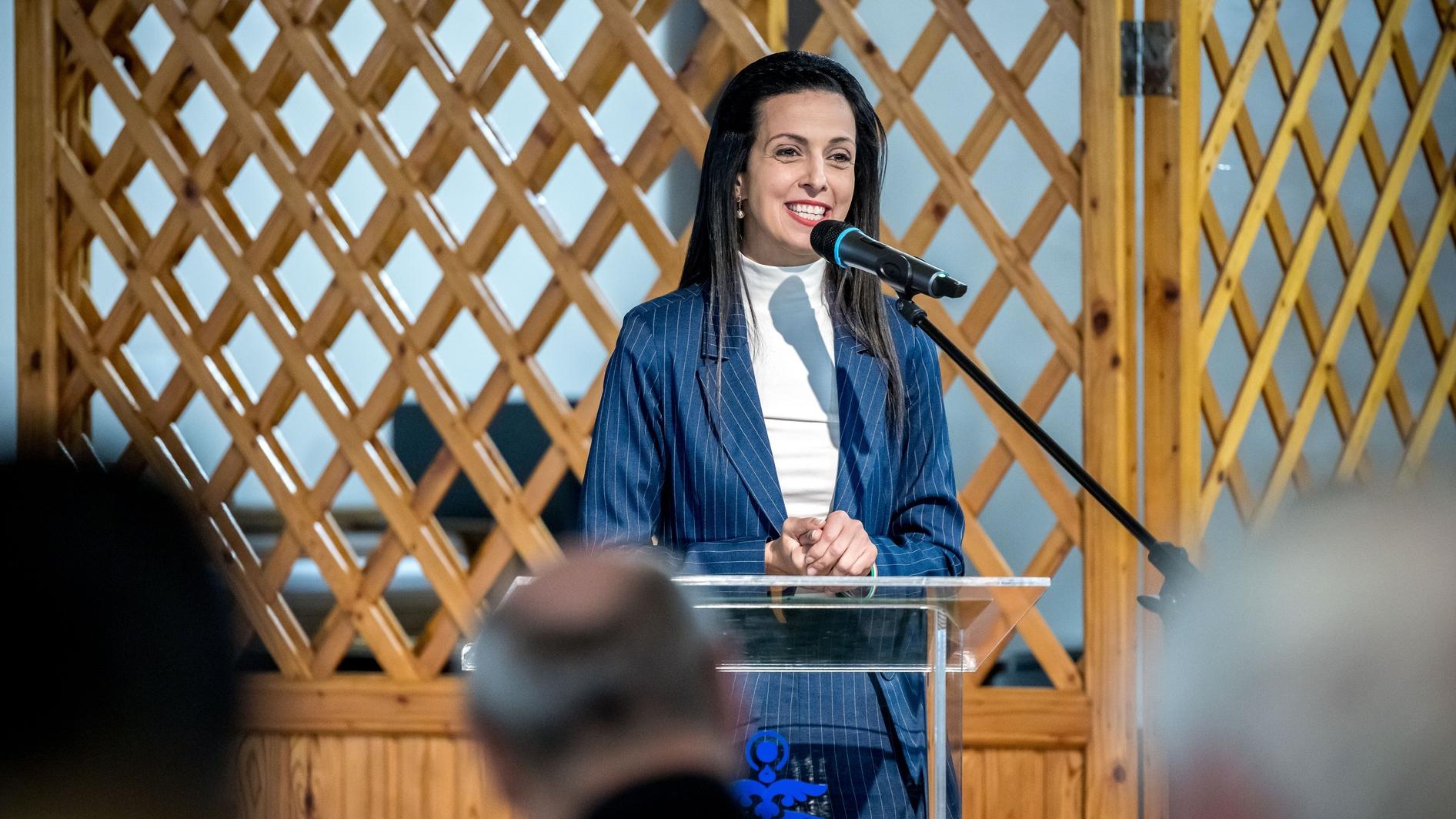 A közszolgálati dolgozók lakhatását is segítjük