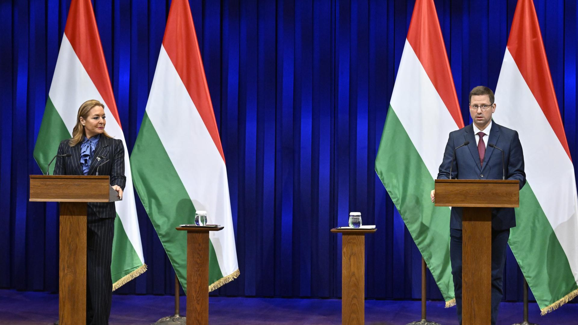 Újabb három ukrán állampolgárt tiltottunk ki