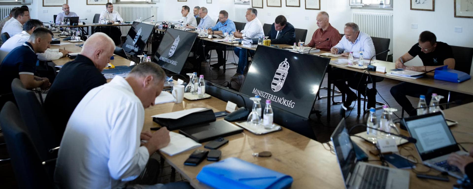 Szijjártó Péter: minden idők legmagasabb első öthavi exportteljesítményét produkálta a magyar gazdaság2