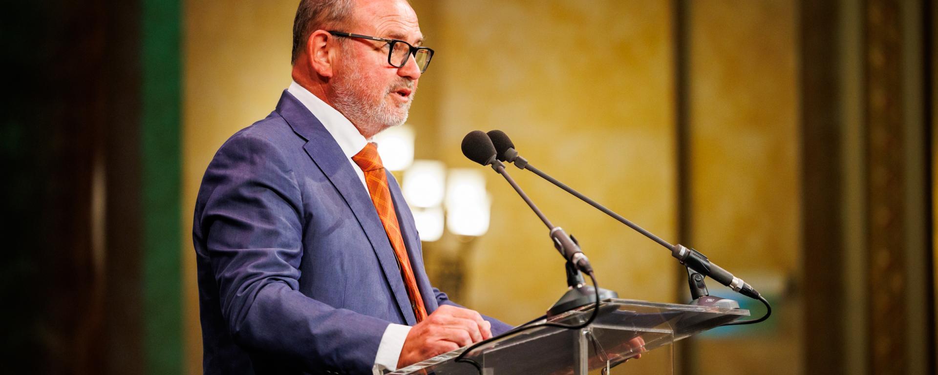 Lantos Csaba, díjátadó