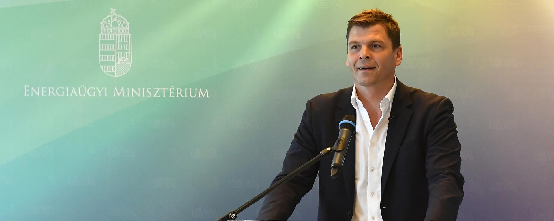 Sajtótájékoztató a Jedlik Ányos Energetikai Program távhőfejlesztési felhívásáról