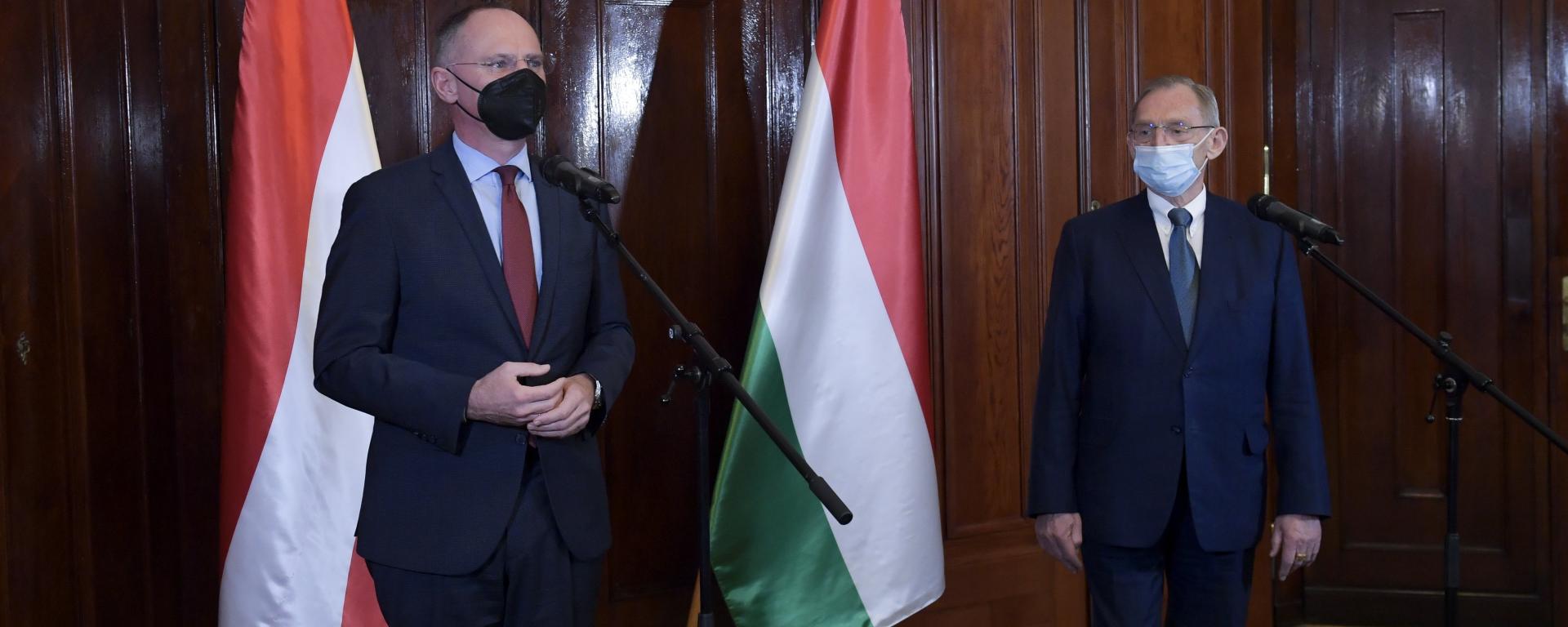 Budapestre látogatott az új osztrák belügyminiszter - fejléckép