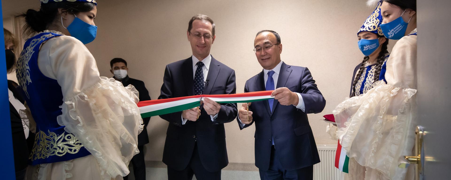 Gumiljov Eurázsiai Nemzeti Egyetem, 2021. október 25.