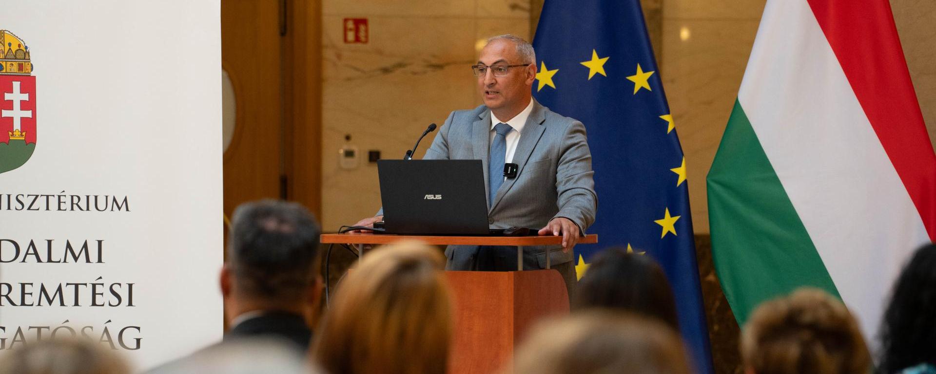 sztojka_biztos_kezdet