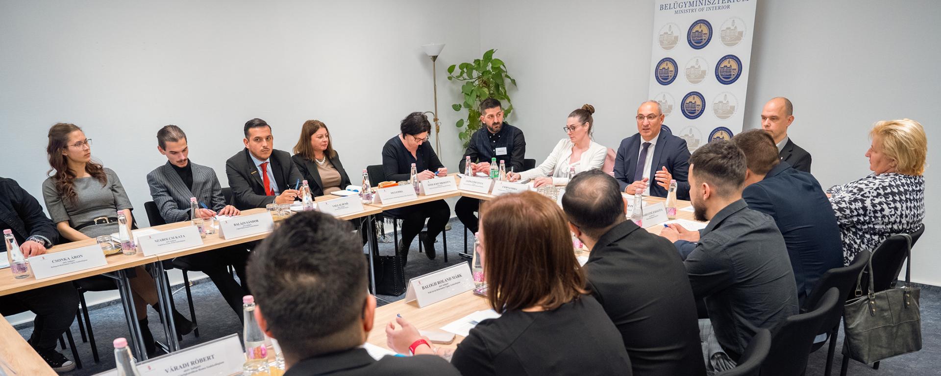 Megalakult az esélypolitikát támogató Ifjúsági Kerekasztal