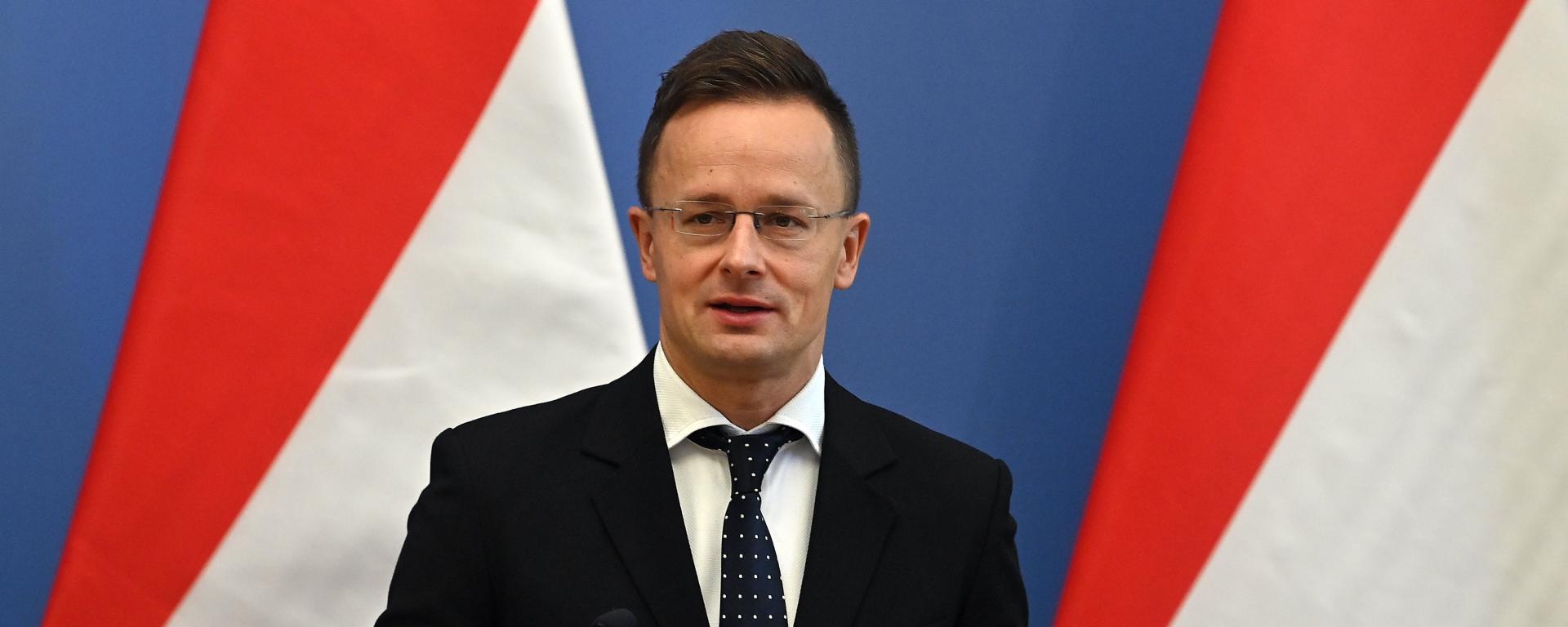 Szijjártó Péter a kínai Chervon Group beruházás bejelentésén (Fotó: MTI/Illyés Tibor)