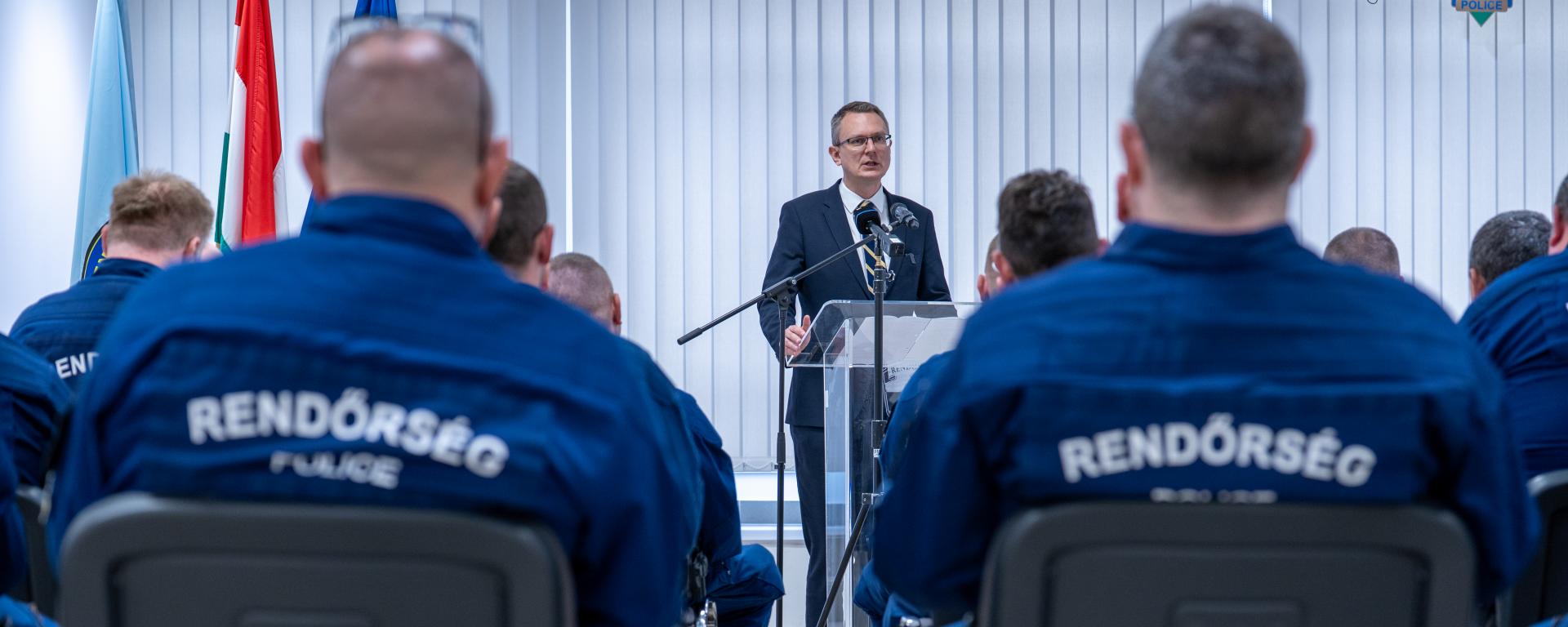 kontingens rétvári