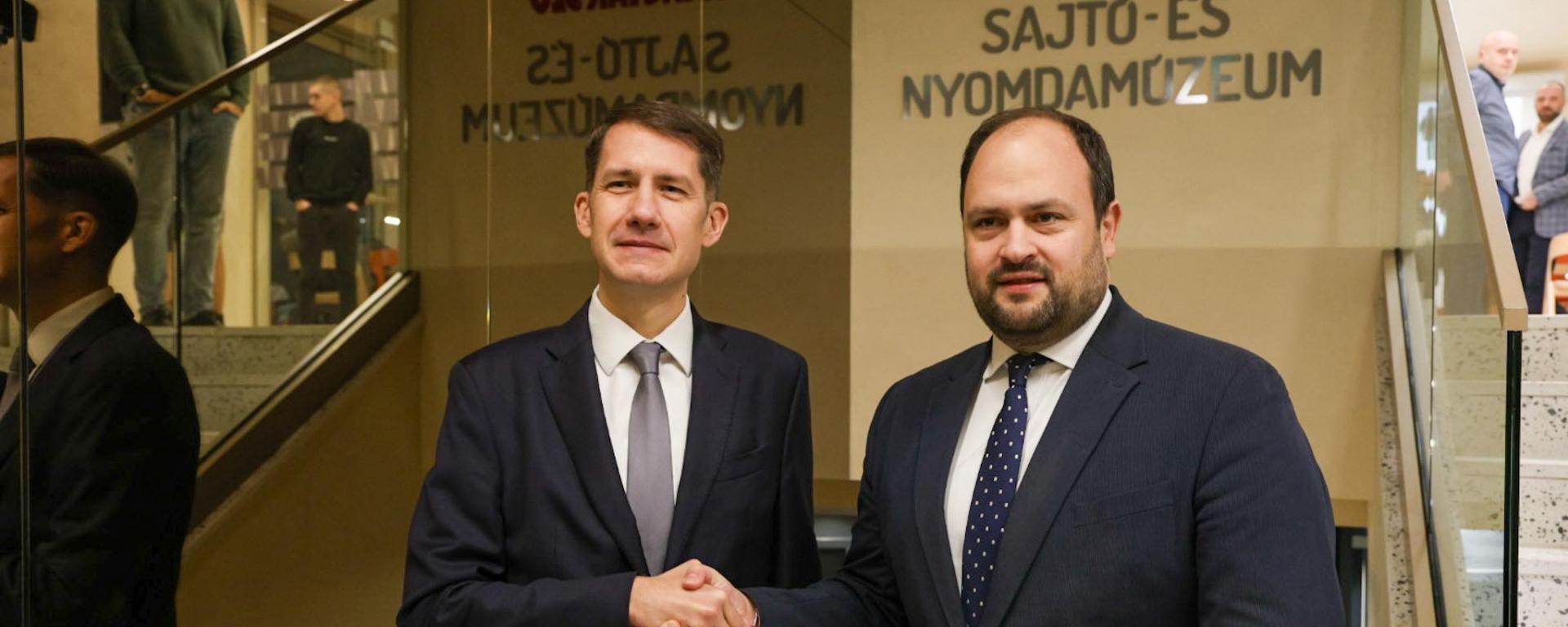 Nacsa Lőrinc: a sajtónak kiemelt szerepe van a magyar közösség megtartásában