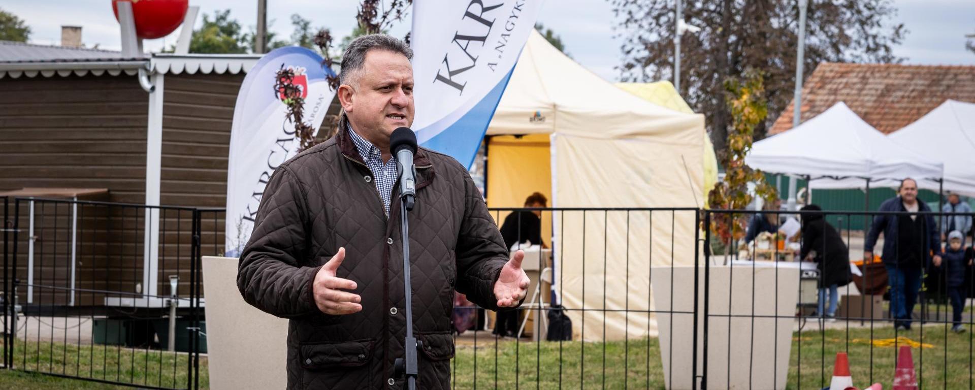 Karcag traktor Hubai