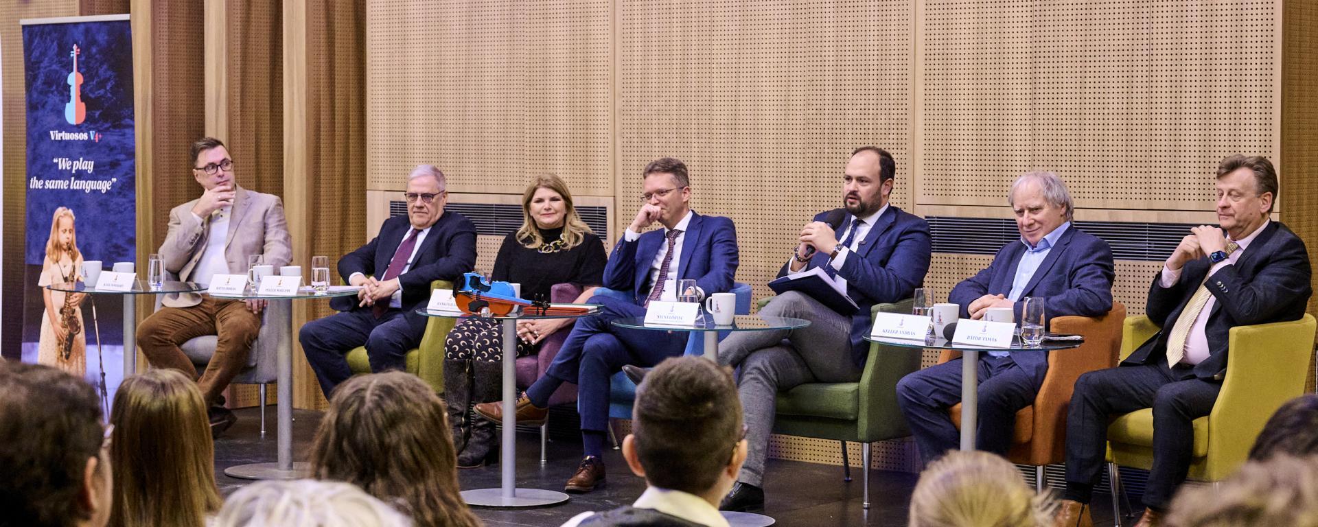 a Virtuózok a nemzeti összefogást jelzi