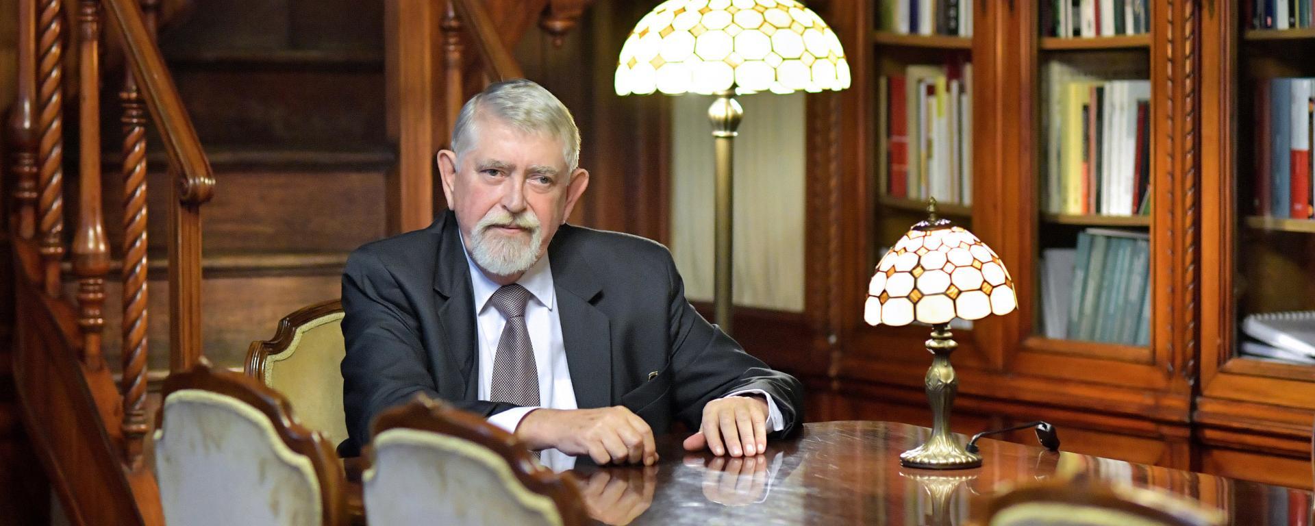 Prof. Dr. Kásler Miklós